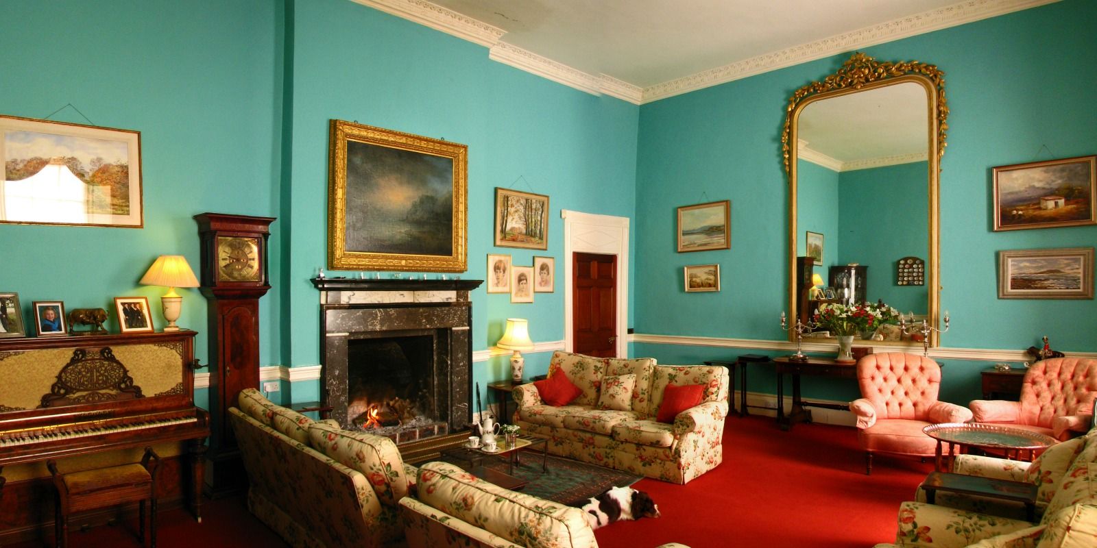 drawing room cropped_edited-2